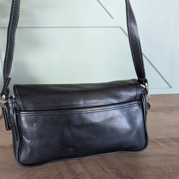 Vintage Coach Bleecker Double Buckle Crossbody - Picture 7 of 14